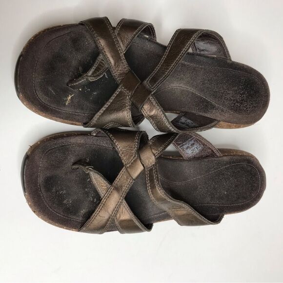 MERRELL SUNDIAL CROSS ANTIQUE BRASS SANDALS WOMEN'S SIZE 7 - Picture 1 of 7